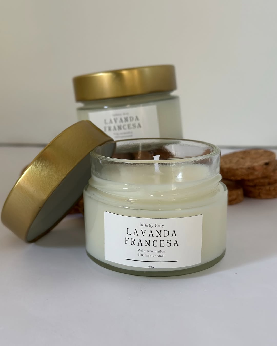 Benefícios das Velas Aromáticas de Lavanda.jpg