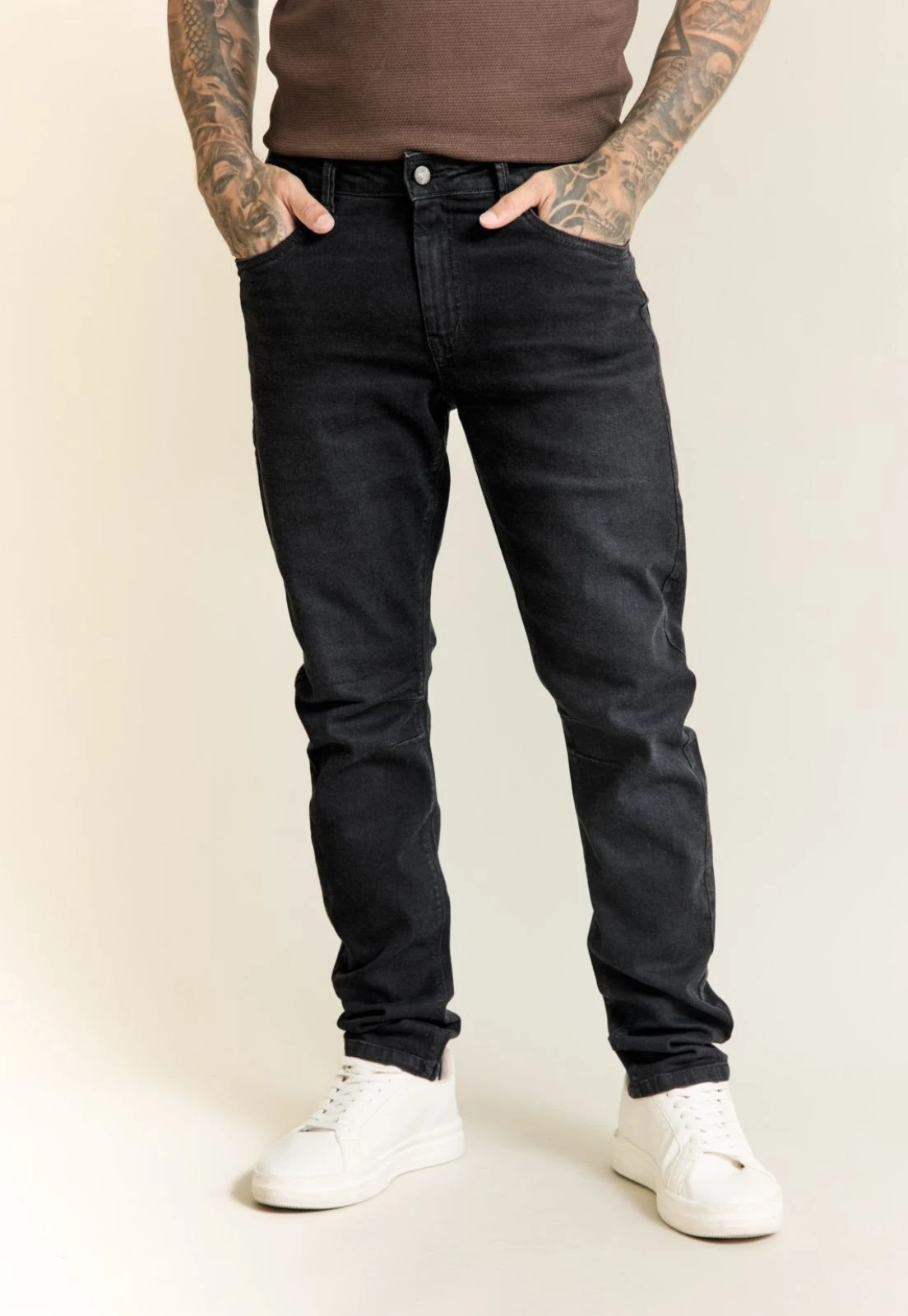 Dialogo-Jeans-Calca-Jeans-Masculina-Arqueada-Preta-com-Elastano-Dialogo--Preto-2196-37285941-4-zoom.png