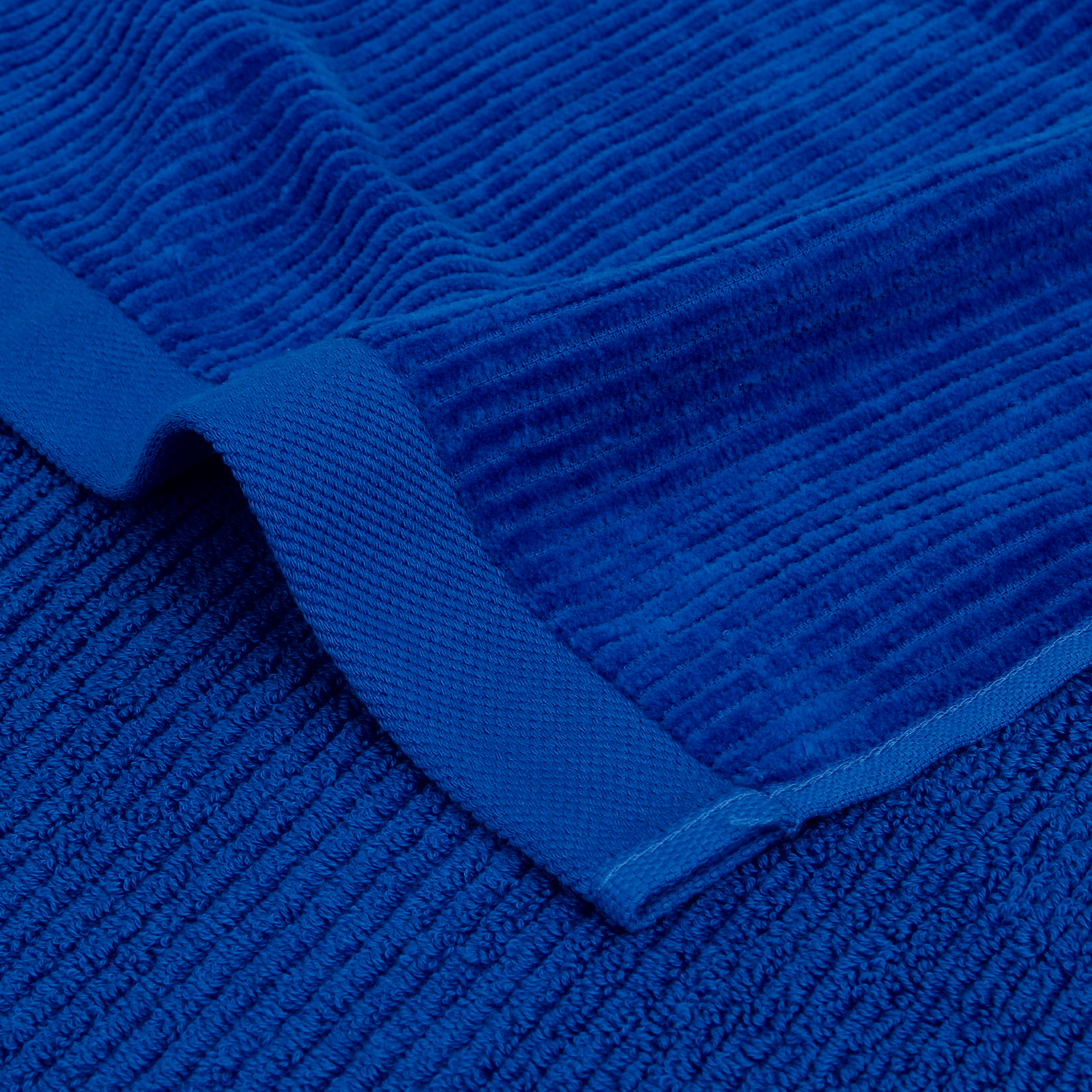 toalha azul cobalto 2.png